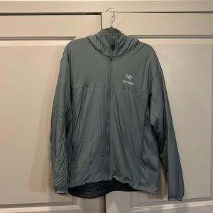 Arcteryx Atom LT Mens Hooded Jacket. Size XL.